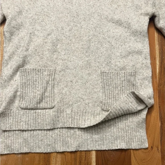 Cynthia Rowley Turtleneck Speckled Sweater - Picture 3 of 16